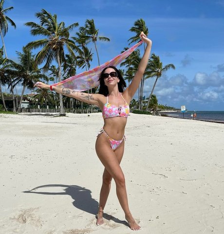 lips onlyfans porn picture