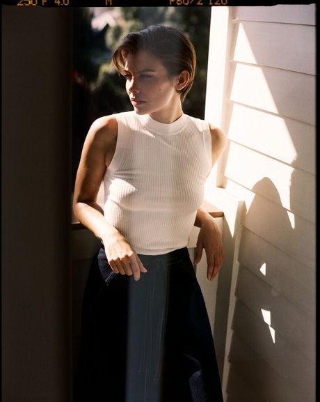 Laren Cohen exclusive model photo