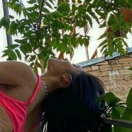 annapicasso art model pics