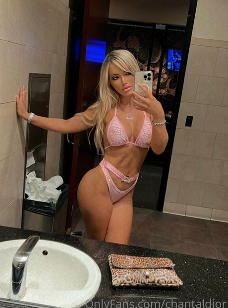 chantelcherie Profile pic