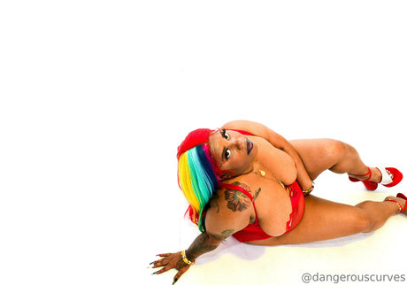 dangercurves high quality actress pictures