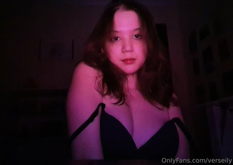 verseily Profile pic