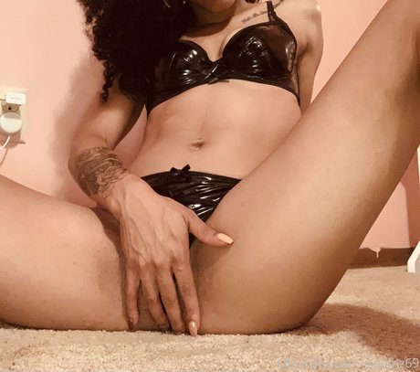 jspamz69 beautiful model gallery