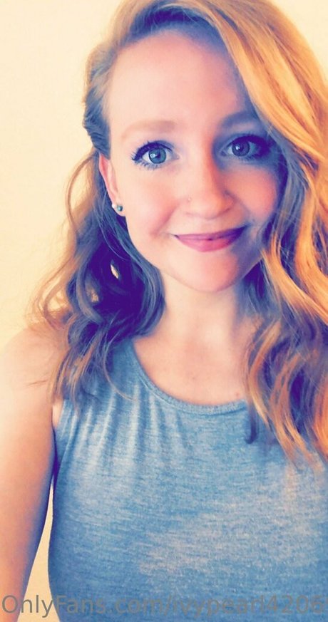 ivypearl42069 beautiful pornstar photos