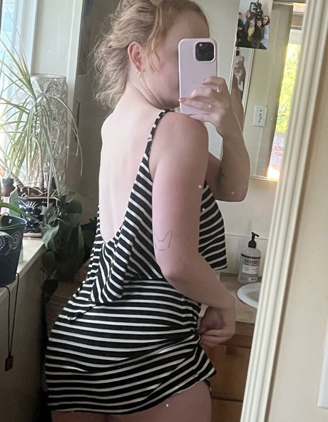 ivypearl42069 perfect actress img