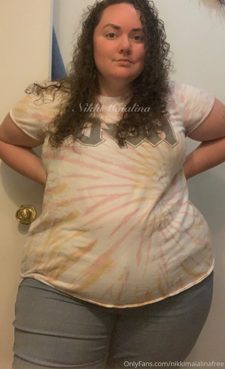 nikkimaialinafree xxx model picture