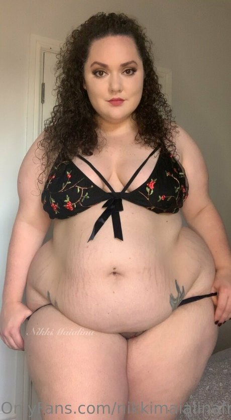 nikkimaialinafree free model photos