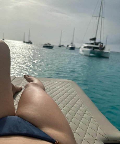 Giulia Nassa perfect pornstar gallery