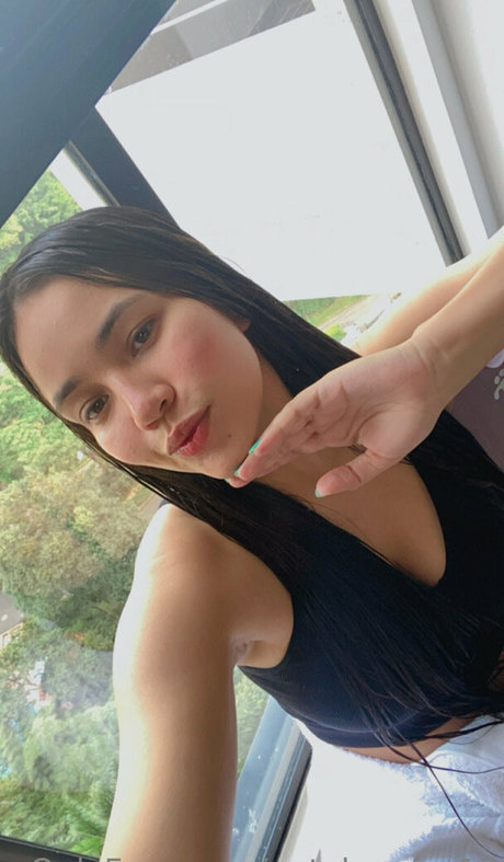 natalyreyes13 star high quality photo