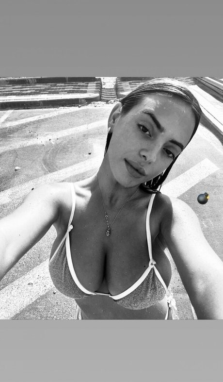 afekii12 hd pornstar pic