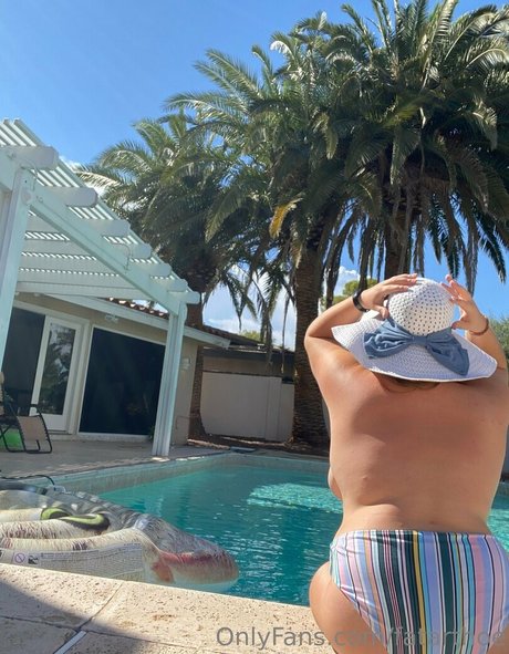 fatarthoe top model photos