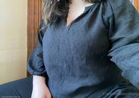crescentmoonbooty nudes actress pictures