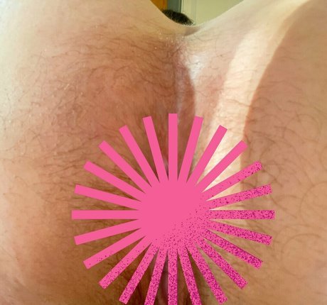 crescentmoonbooty top actress pic