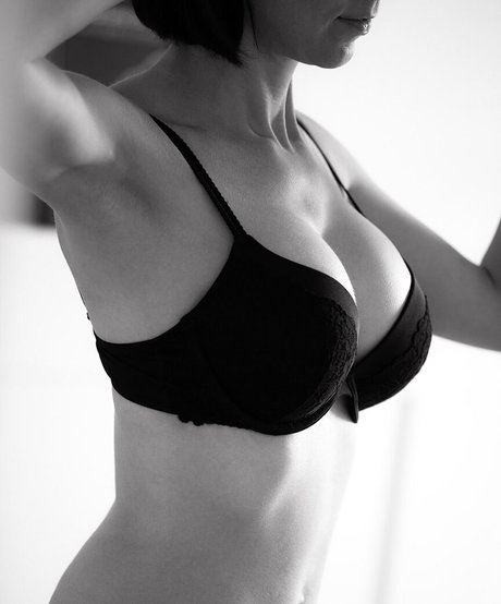 chloe b chloe nice actress photos