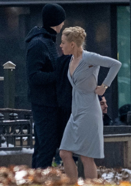 Aubrey Plaza model porn photos