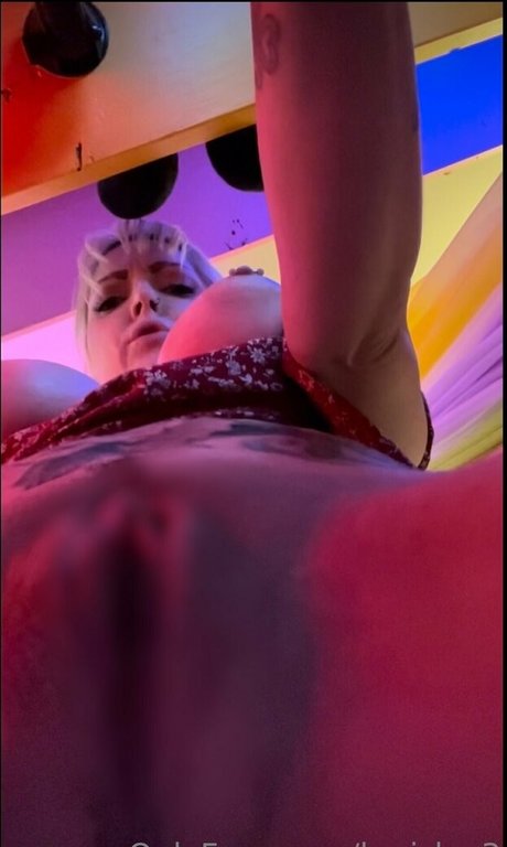 keri lov3 star adult image