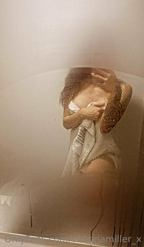 victoriamiller x pornstar top pic