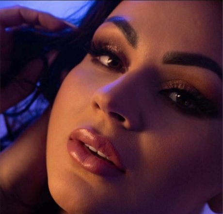 Michalka Secret nudes pornstar pics