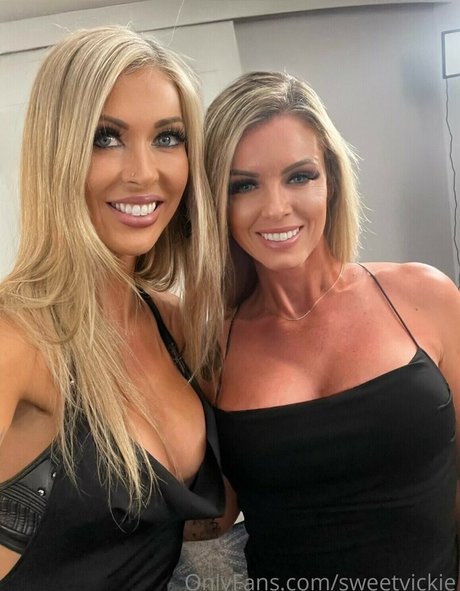 Sweetvickie star top galleries