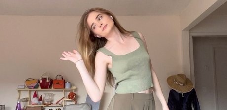 the ilybabe pornstar naked photos