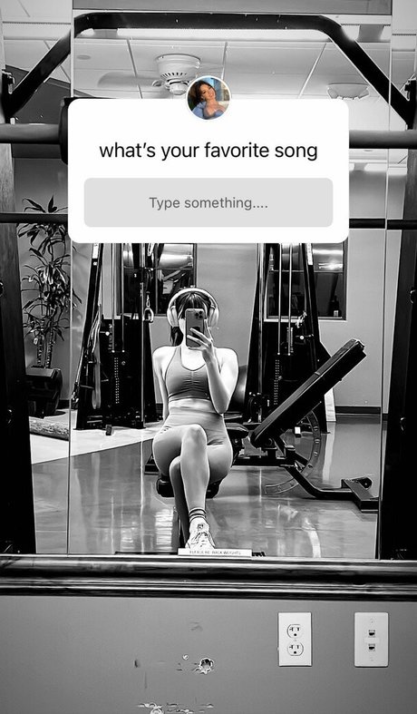 asian threesome onlyfans nude picture