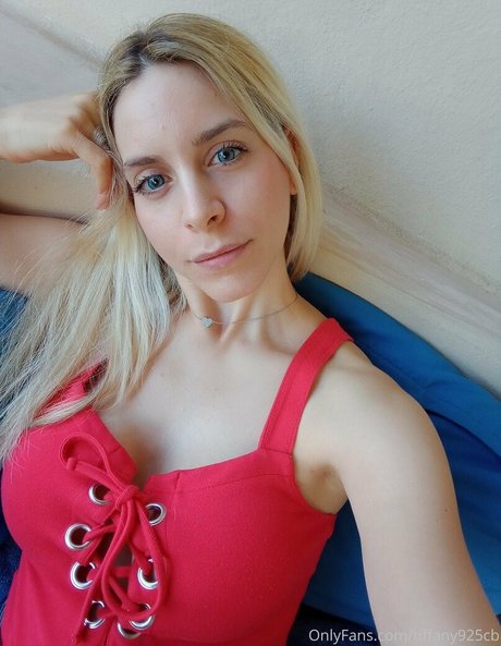 celinebbyx erotic star photo