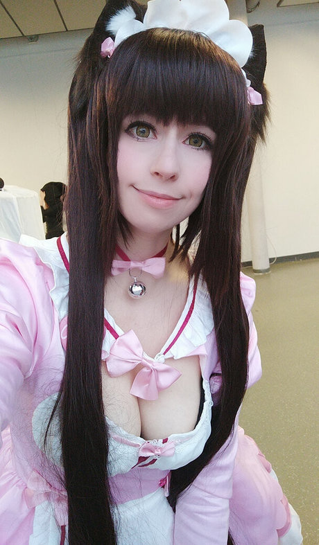 Mimimeow model naked pic