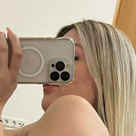 Amy Miller high quality actress images