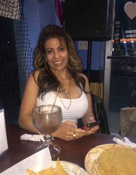 Mexymilf star nudes image