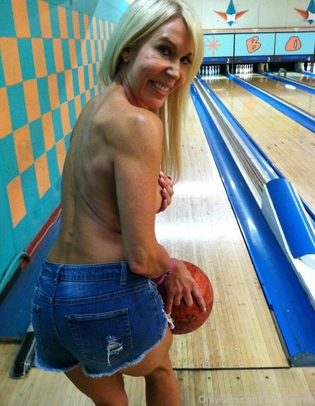 ericalauren high quality model picture