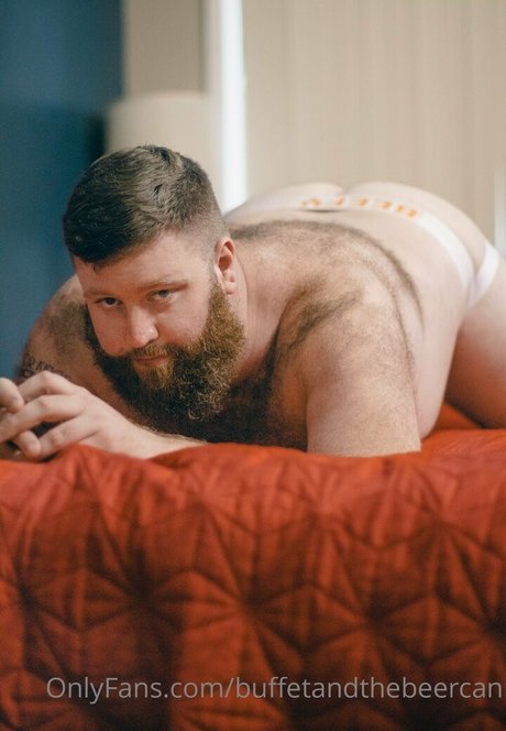 buffetandthebeercan nude model img