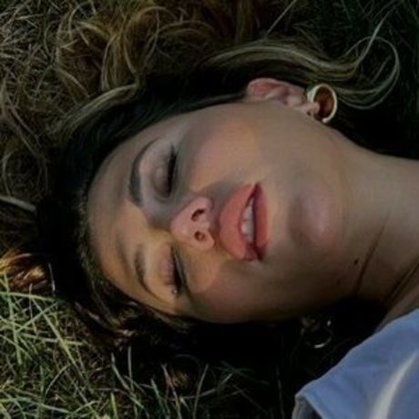 Abroadwithmila erotic pornstar archive