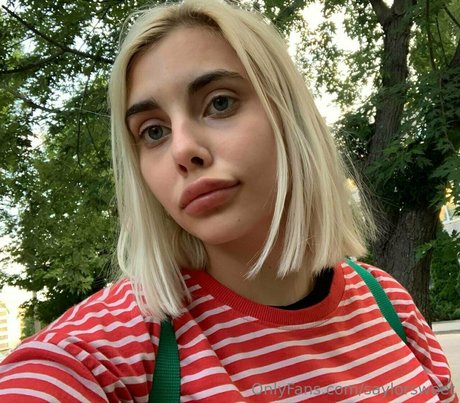 saylorsweet naked actress pictures