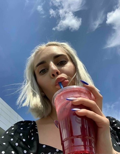 saylorsweet best actress photo