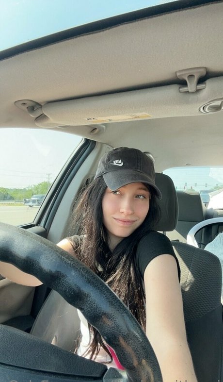 books withaeri model erotic galleries