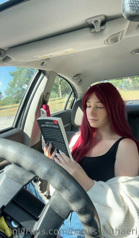 books withaeri top model pics