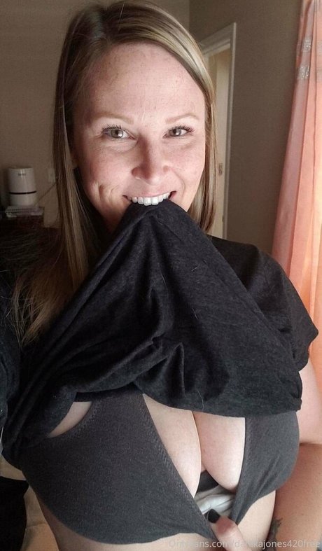 danikajones420free high quality actress images