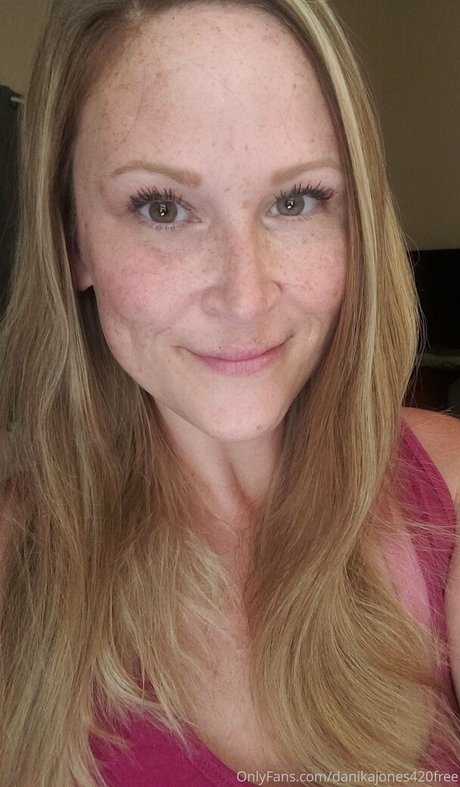 danikajones420free art actress pic