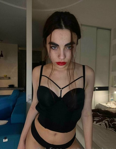 black roseeeeee model adult image