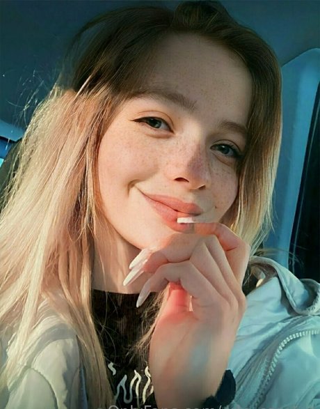 crln carolyn nudes pornstar photos