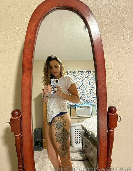 swingingset hd actress gallery