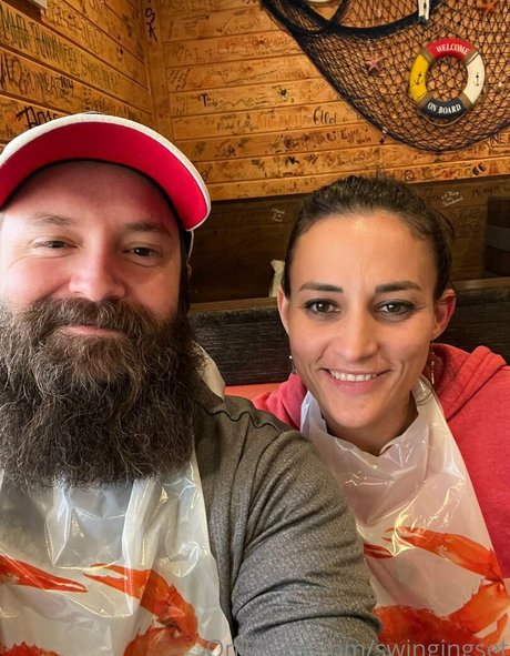 swingingset pornstar free pics