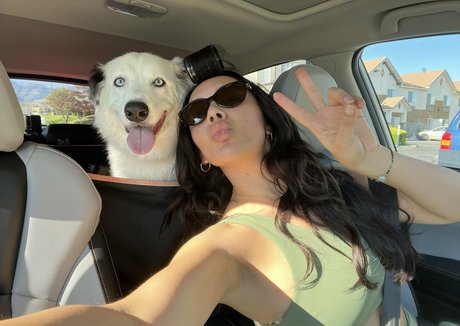 Chellchee model nude images