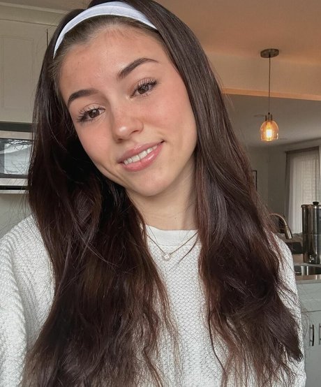 latina mom onlyfans art nude picture