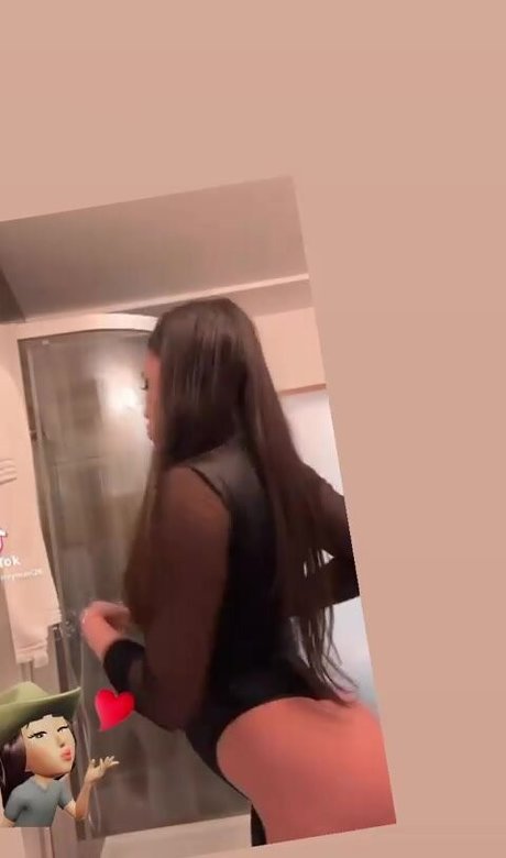 pregnant milf onlyfans erotic img