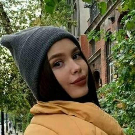 holy polly star naked img