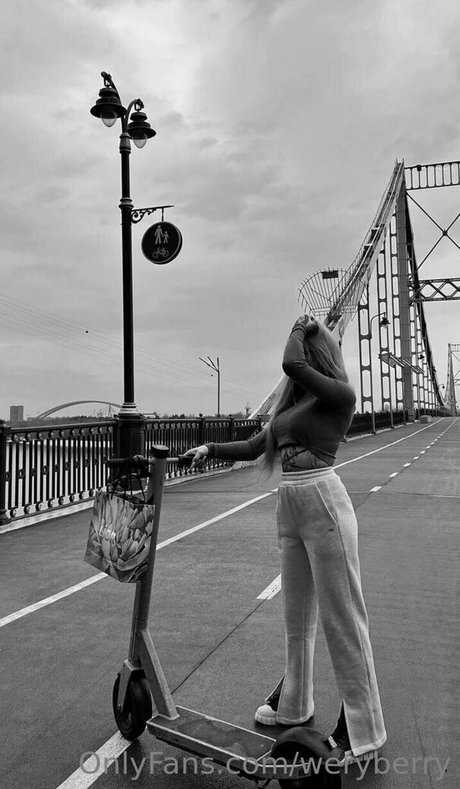 weryberry pornstar top pictures