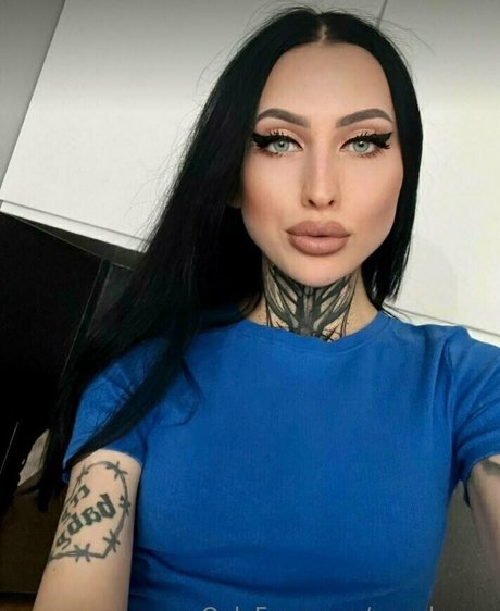 weryberry star naked images