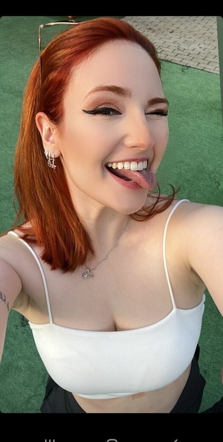 Haru Jiggly model sex img