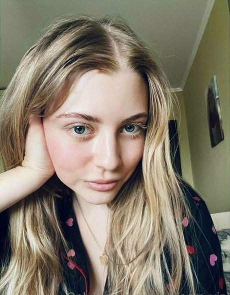 ellybloom vip star best img